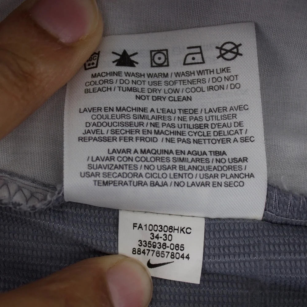 Nike Golf Pants Mens 34x30 Grey Dri-FIT Pinstripe Flat Front Trousers 335936-065